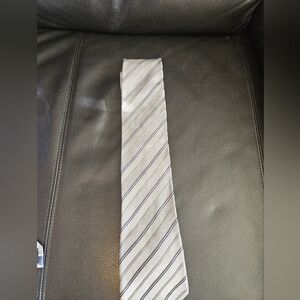 Banana Republic grey silk tie